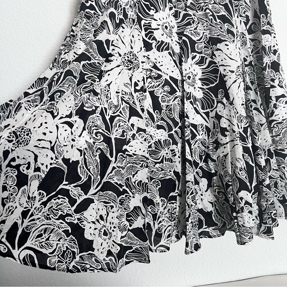 Focus Lifestyle Black & White Floral Print Cotton Lined Circle Full Skirt 16 - Picture 5 of 11